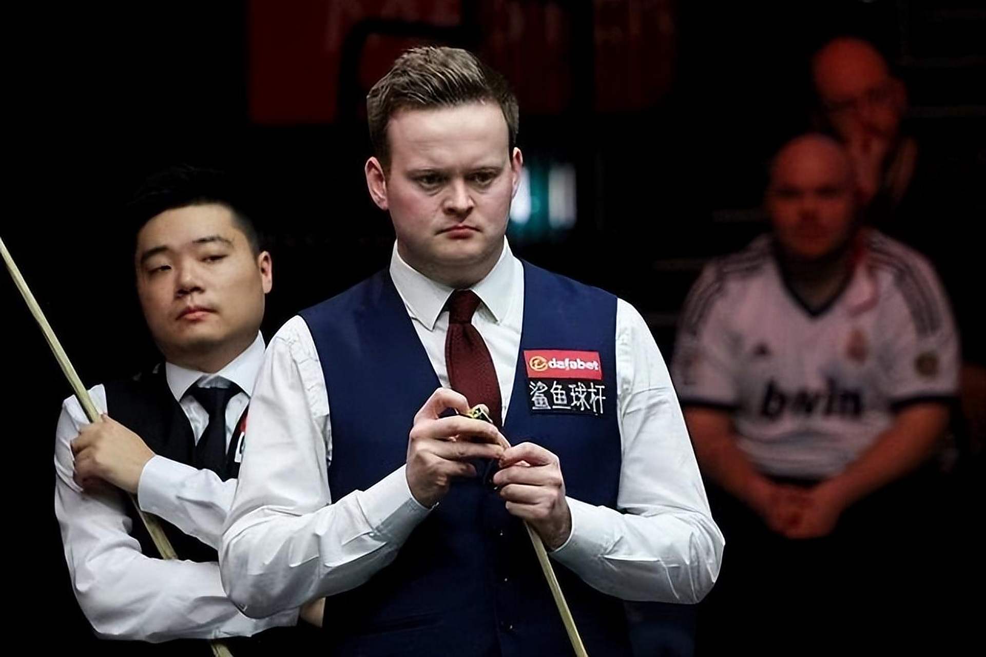 如此谦逊且 如此谦逊且