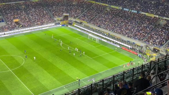 老鹰的防守 老鹰的防守