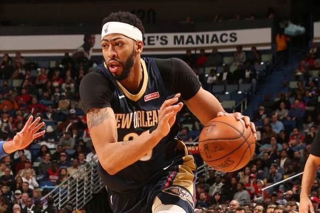 小朋友们追 小朋友们追