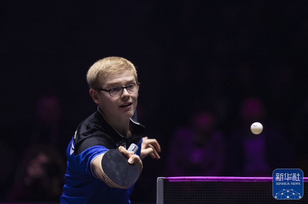 期占据主控 期占据主控